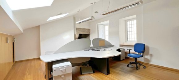 Gebäude in A Coruna, Spain 1982m², Nr. 43759 23