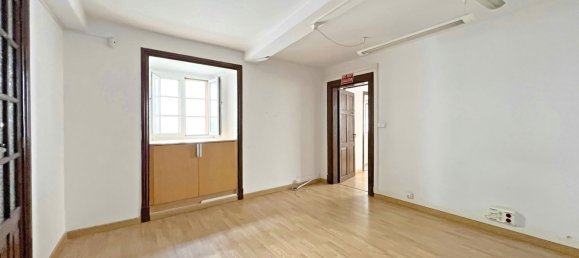 Gebäude in A Coruna, Spain 1982m², Nr. 43759 20