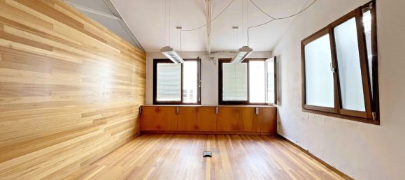 Gebäude in A Coruna, Spain 1982m², Nr. 43759 15