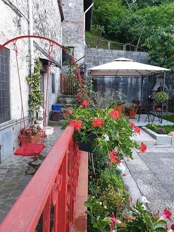 5 rooms House in Gallicano, Italy No. 288009