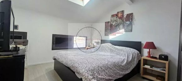 Дуплекс с 3 спальнями в Фонтене-су-Буа, Франция № 297152 4