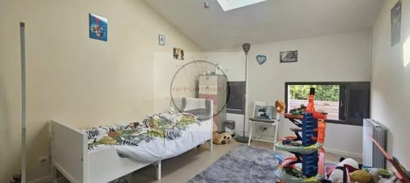 Дуплекс с 3 спальнями в Фонтене-су-Буа, Франция № 297152 6