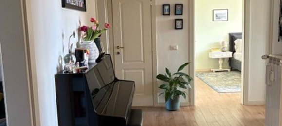 4 bedrooms Apartment in Florence, Italy No. 338091 3