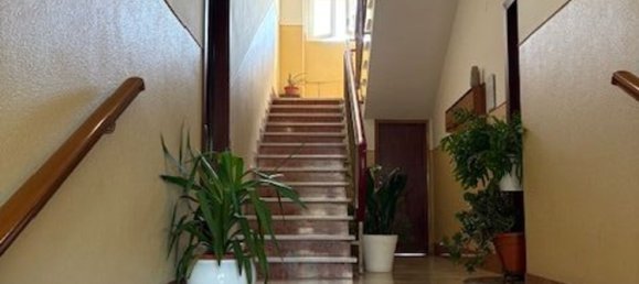 4 bedrooms Apartment in Florence, Italy No. 338091 2