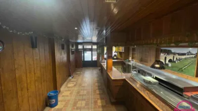 Propriété commerciale à Leon, Spain 92m² No. 70501