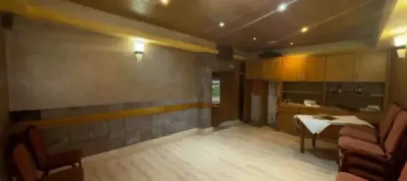 Propriété commerciale à Leon, Spain 92m² No. 70501 6