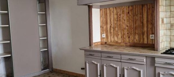 2 Schlafzimmer Stadthaus in Saint-Denis, France, Nr. 300194 5