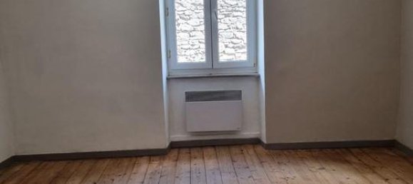 2 Schlafzimmer Stadthaus in Saint-Denis, France, Nr. 300194 9