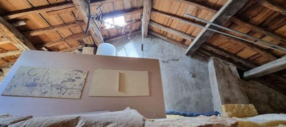 2 Schlafzimmer Stadthaus in Saint-Denis, France, Nr. 300194 11