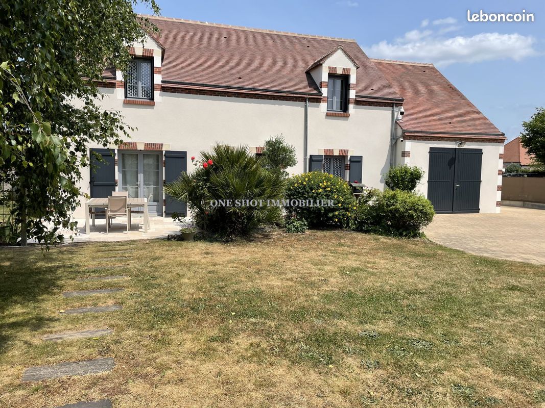 4 bedrooms House in Mardie, France No. 330250