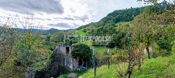 5 rooms House in Pavullo nel Frignano, Italy No. 85670 22