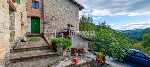 5 rooms House in Pavullo nel Frignano, Italy No. 85670 6