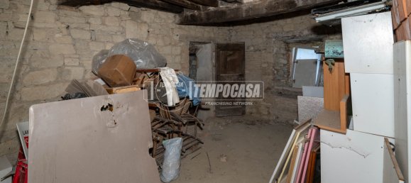 5 rooms House in Pavullo nel Frignano, Italy No. 85670 42