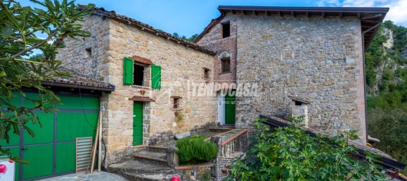 5 rooms House in Pavullo nel Frignano, Italy No. 85670 7