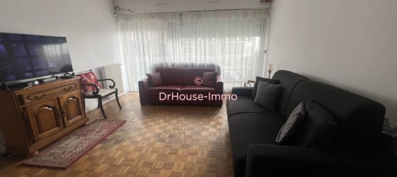 1 bedroom Apartment in Creteil, France No. 165149 12