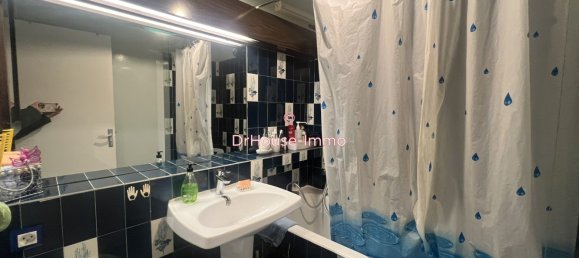 1 bedroom Apartment in Creteil, France No. 165149 19