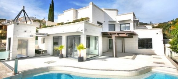5 bedrooms Villa in Bendinat, Spain No. 14617 2
