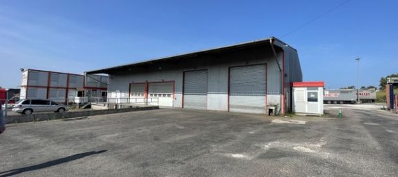 Gewerbliche Immobilie in Haute-Saone, France 700m², Nr. 306917 12