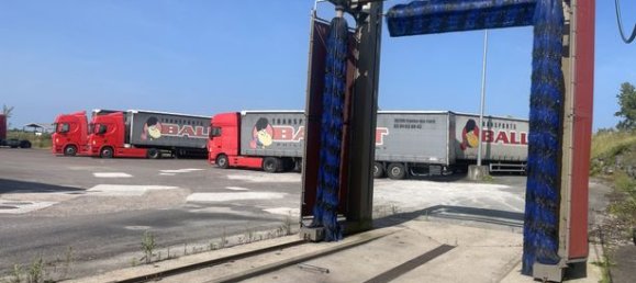 Gewerbliche Immobilie in Haute-Saone, France 700m², Nr. 306917 8