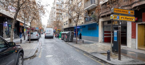  مرآب في Granada, Spain 14متر مربع رقم 166639 15