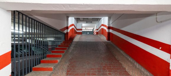  مرآب في Granada, Spain 14متر مربع رقم 166639 7