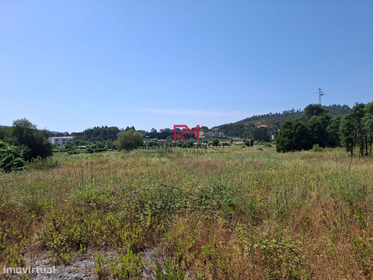 1800m² Land in Alfena, Portugal No. 209123