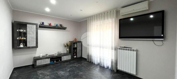 3 bedrooms Apartment in Volla, Italy No. 373316 11