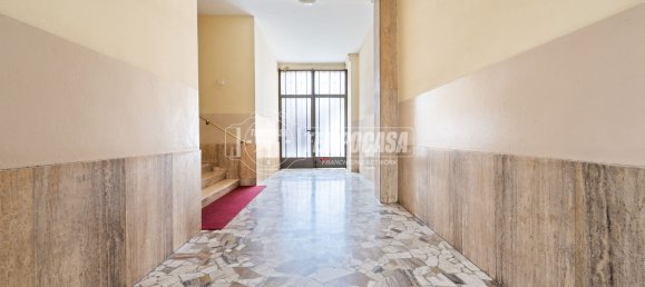 1 chambre Appartement à Milan, Italy No. 243244 8