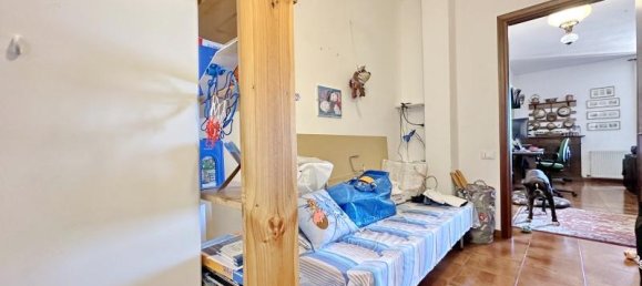 Квартира с 5 комнатами в Гаворрано, Италия № 235656 13