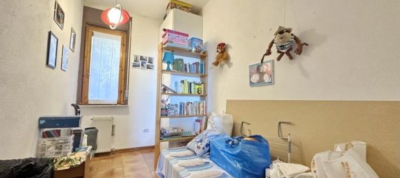 Квартира с 5 комнатами в Гаворрано, Италия № 235656 12