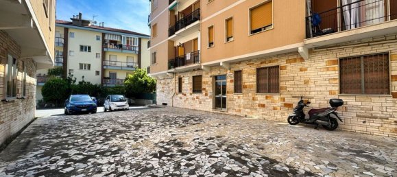 2غرفة شقة في Spotorno, Italy رقم 82068 15