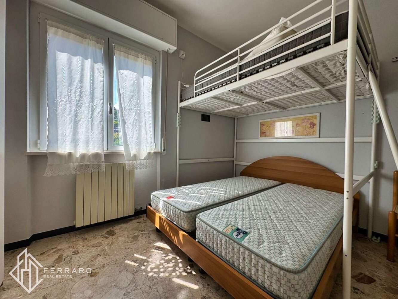 2غرفة شقة في Spotorno, Italy رقم 82068