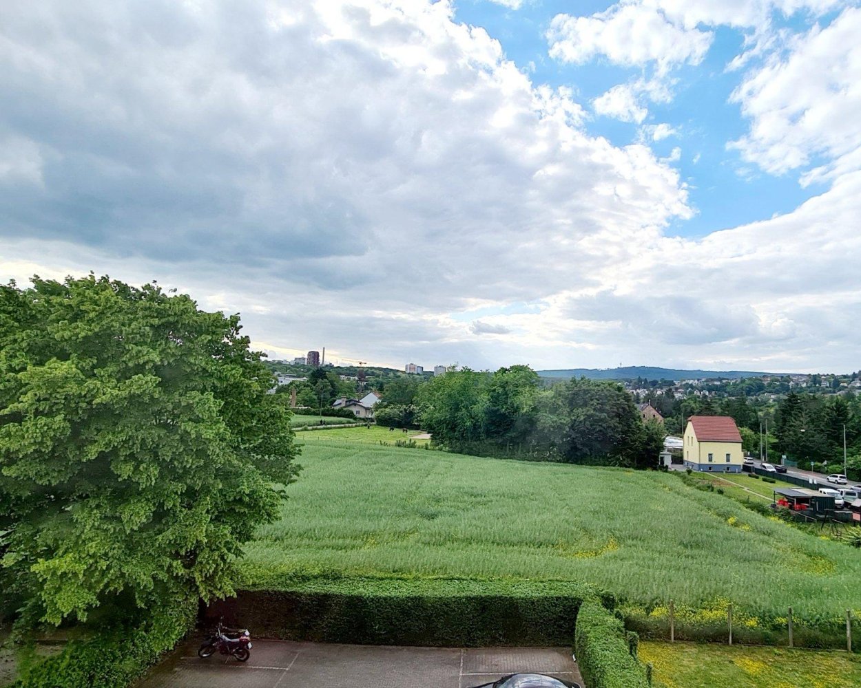 Квартира с 3 спальнями в Висбаден, Германия № 371718