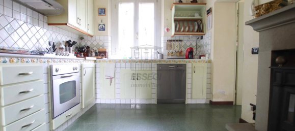 3 Schlafzimmer Villa in Lucca, Italy, Nr. 141275 10