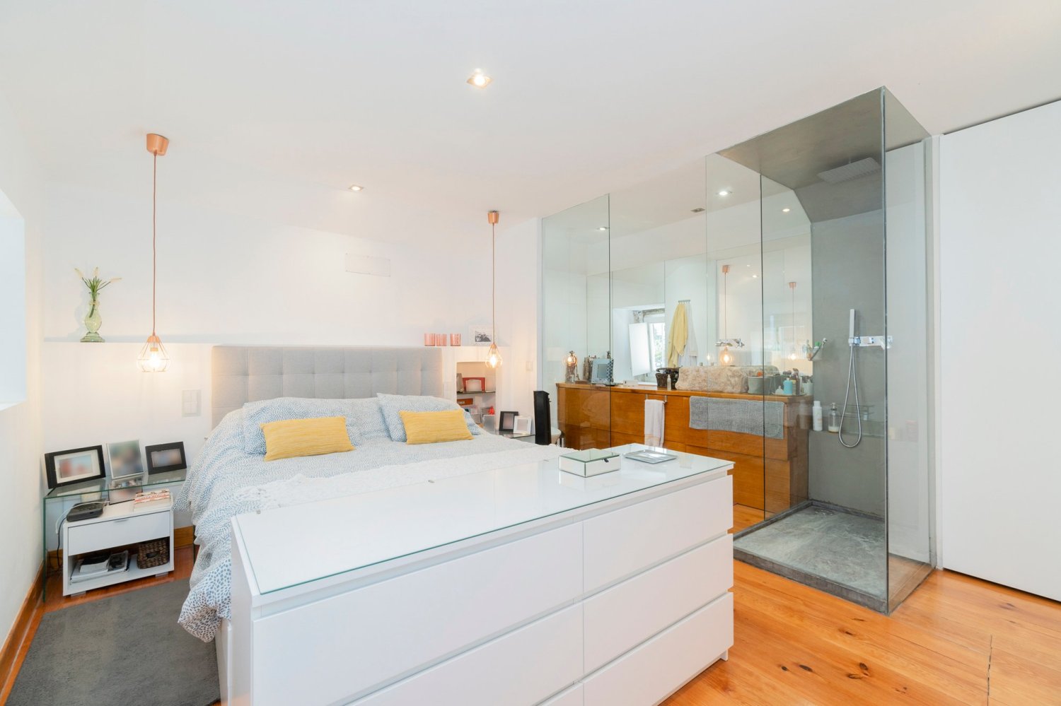 5 bedrooms Villa in Porto Salvo, Portugal No. 127110