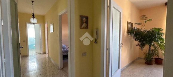 4 Schlafzimmer Wohnung in Potenza, Italy, Nr. 318744 11