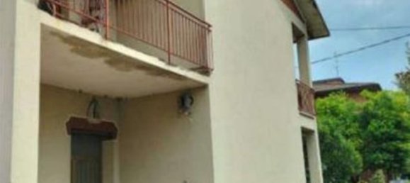 7 rooms Apartment in Forlì, Italy No. 97741 6