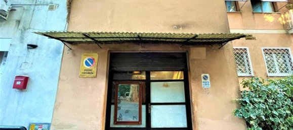 20m² Garage in Rome, Italy No. 26802 8