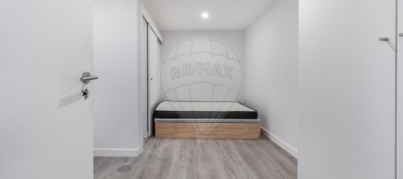 9 Schlafzimmer Haus in Sao Mamede de Infesta, Portugal, Nr. 25224 9