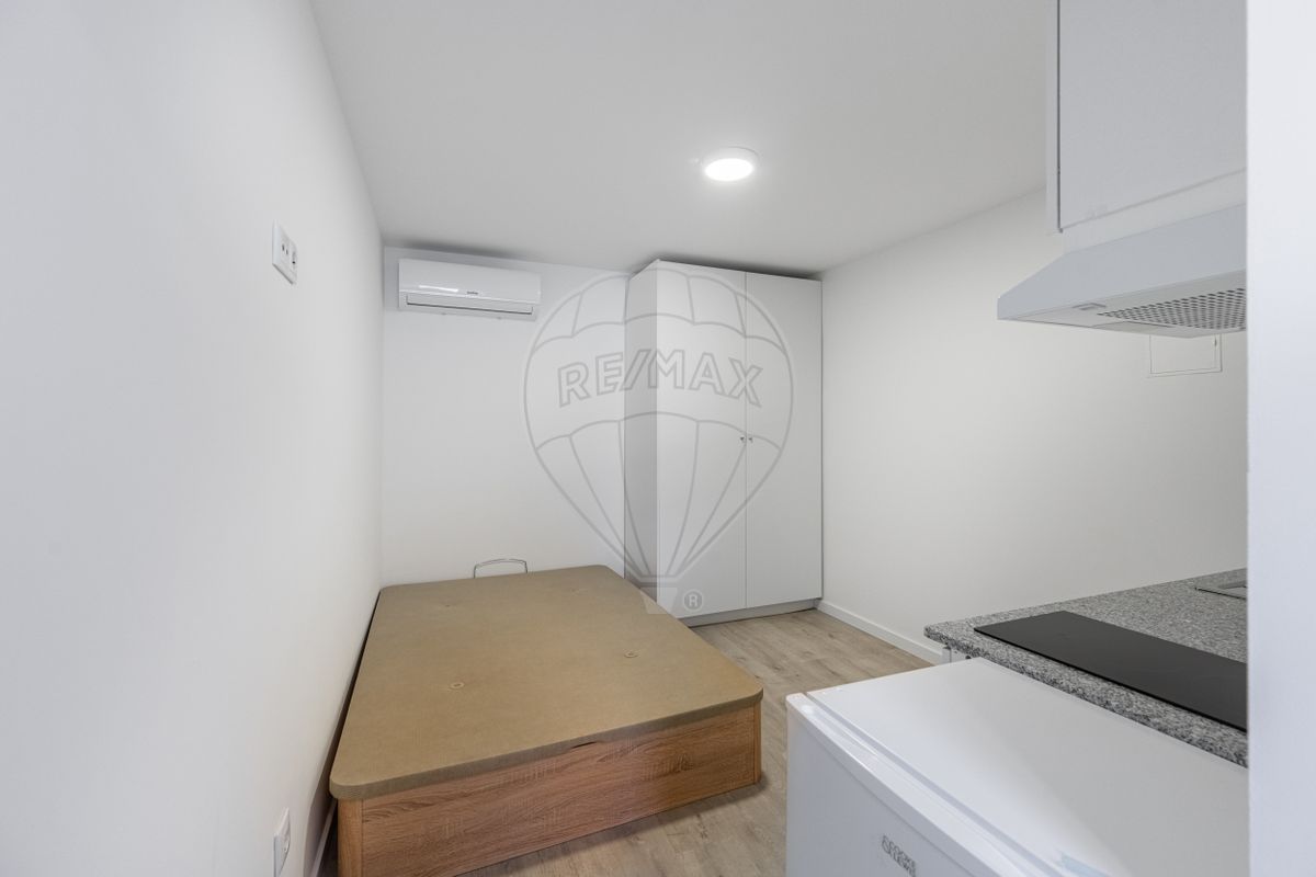 9 Schlafzimmer Haus in Sao Mamede de Infesta, Portugal, Nr. 25224