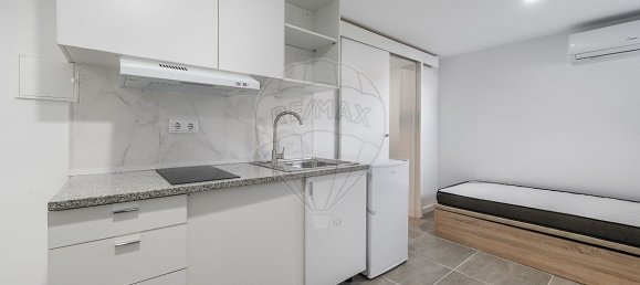 9 Schlafzimmer Haus in Sao Mamede de Infesta, Portugal, Nr. 25224 4