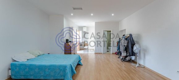 605m² Building in Porto, Portugal No. 51786 36