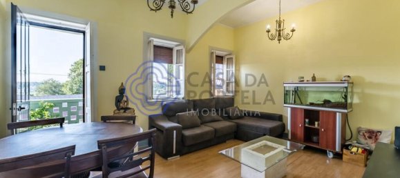 605m² Building in Porto, Portugal No. 51786 4