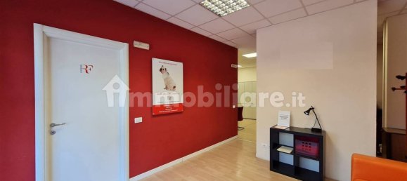 2-Zimmer Gewerbliche Immobilie in Viterbo, Italy, Nr. 299608 2