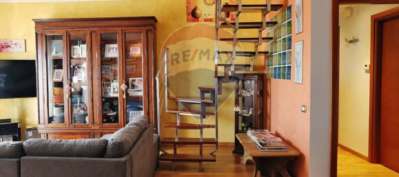 4 bedrooms Apartment in Aci Castello, Italy No. 262220 2