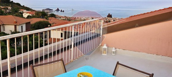 4 bedrooms Apartment in Aci Castello, Italy No. 262220 25