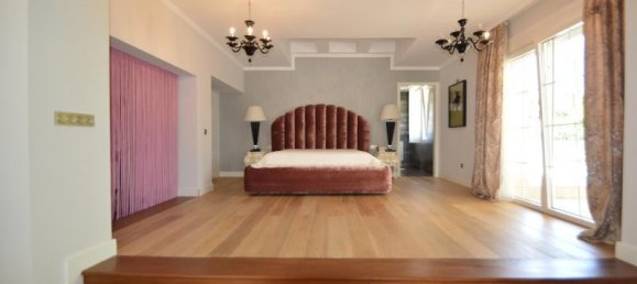 6 bedrooms Villa in Marbella, Spain No. 587 27