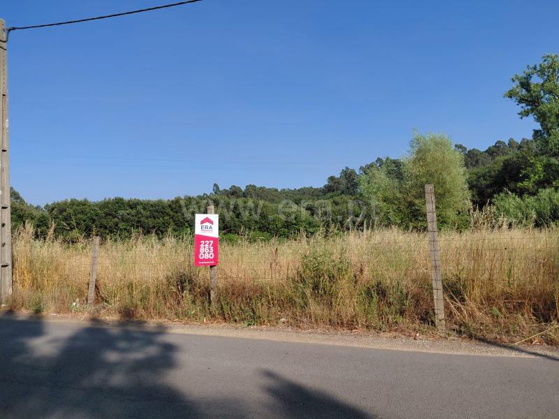 Grundstück in Vila Nova de Gaia, Portugal 3400m², Nr. 271399