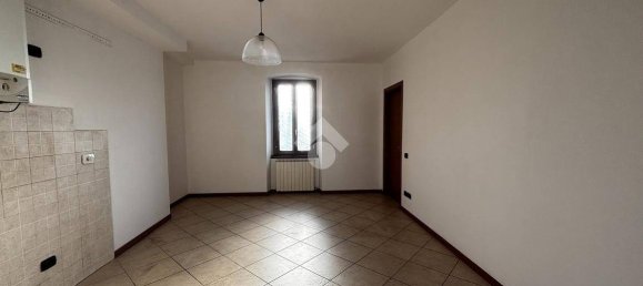 1 bedroom Apartment in Osio Sopra, Italy No. 374337 9