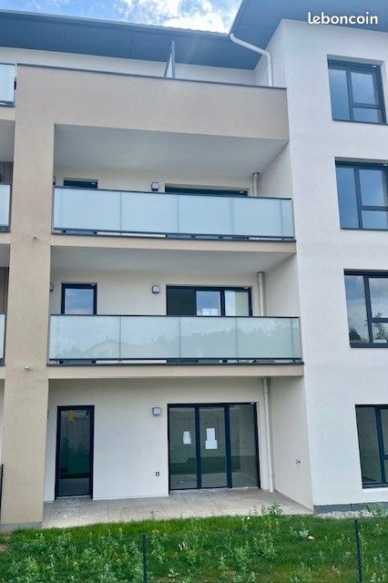 3 Schlafzimmer Wohnung in Saint-Pierre-en-Faucigny, France, Nr. 287667